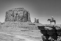 Cowboy à cheval à Monument Valley