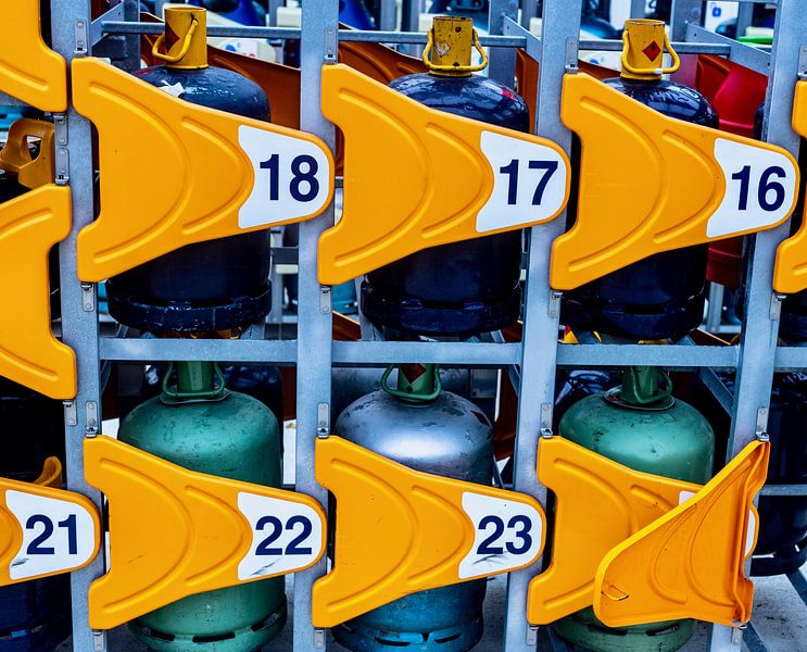 gas bottle sales point by george vogelaar