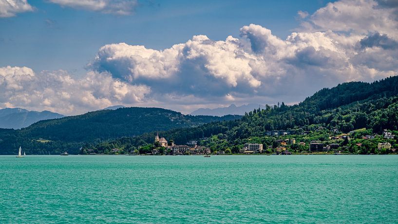 Ein Blick über den Wörthersee von Andreas Völkel