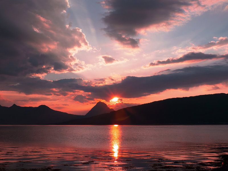 Red sky by Mirakels Kiekje