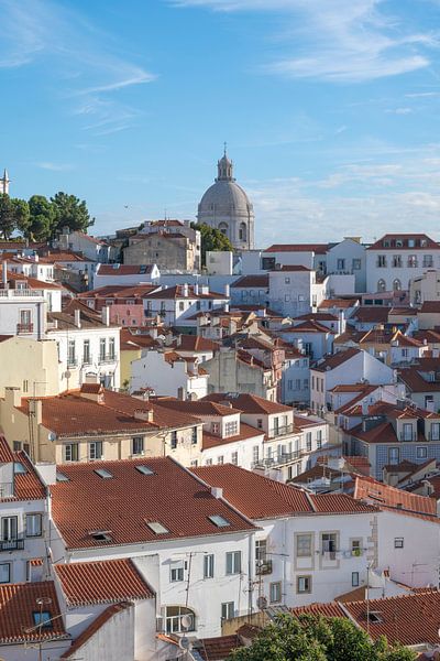 Vue de l'Alfama à Lisbonne, au Portugal. par Christa Stroo photography