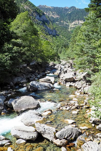 Pyrénées, Pyrénées sauvages, montagne, randonnée, nature, nature sauvage, outdoor, montagne, France, Espagne, paysage de montagne, photographie de paysage, photographie de nature, tableau mural de montagne, impression sur toile nature, Fine Art Print, tableau de nature, aventure, paradis de la nature, envie de voyager, randonnée en montagne, sommet, panorama de montagne, art de la nature, amour de la montagne, liberté, nostalgie de la distance, paysage de montagne, envie de randonnée, art photographique, photographie outdoor, région alpine par Miriam Schwarzfischer Fotografie