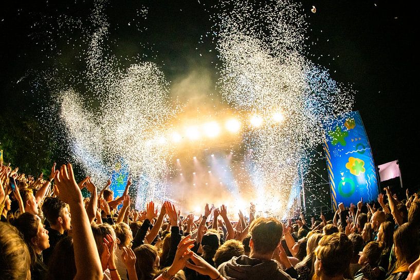 Concert met confetti van Chantal Sloep