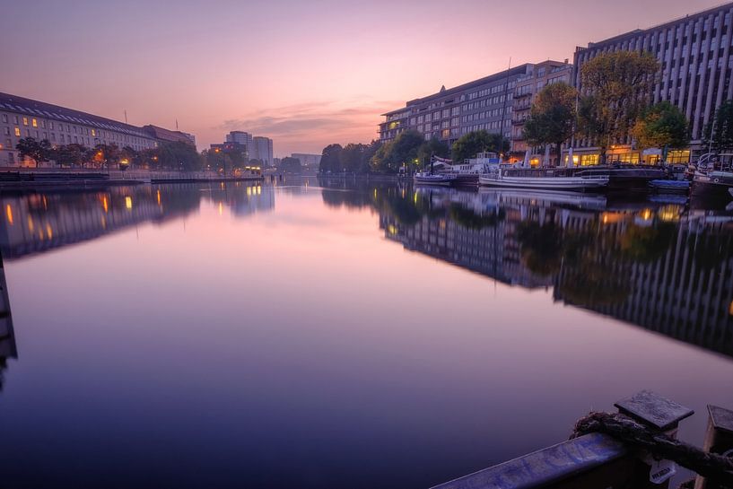 Berlin Sunrise by Johan Vanbockryck