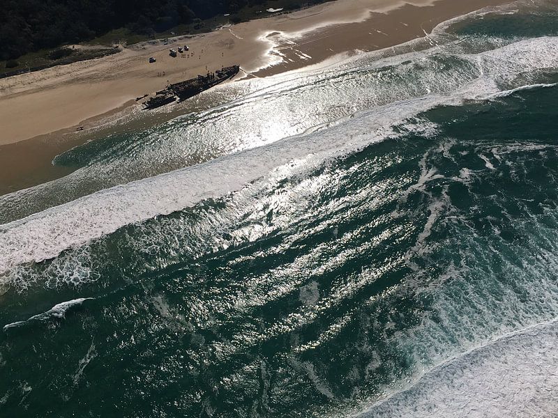 Fraser Island by Leonie Pereboom