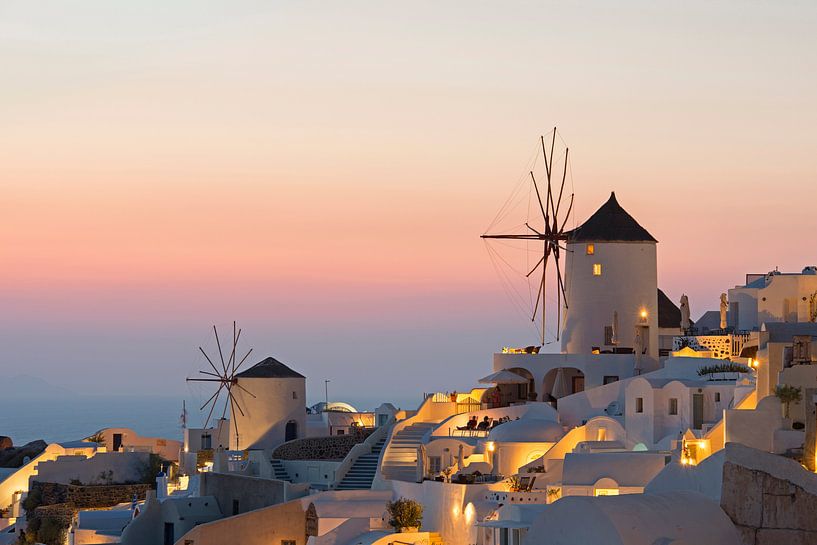 Sonnenuntergang in Oia, Santorini von Barbara Brolsma