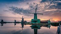 Zaanse Schans bij zonsopkomst.