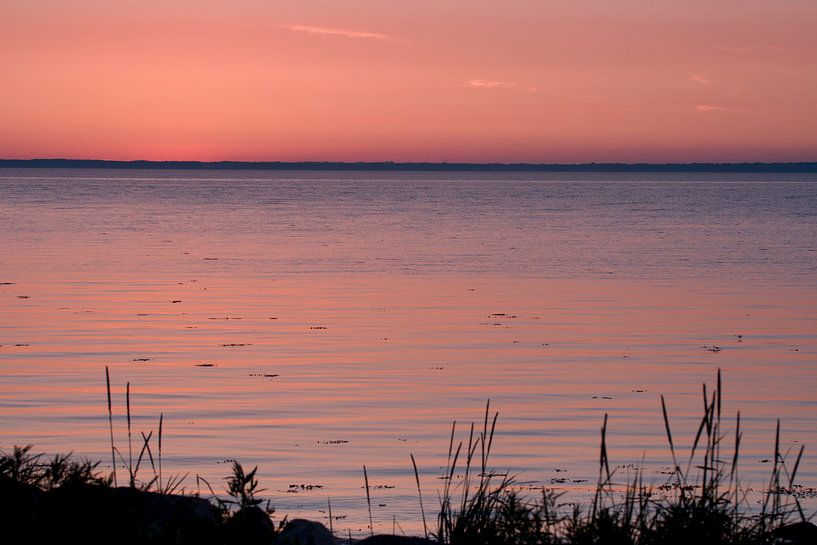 Atmospheric sunset by René Wolters