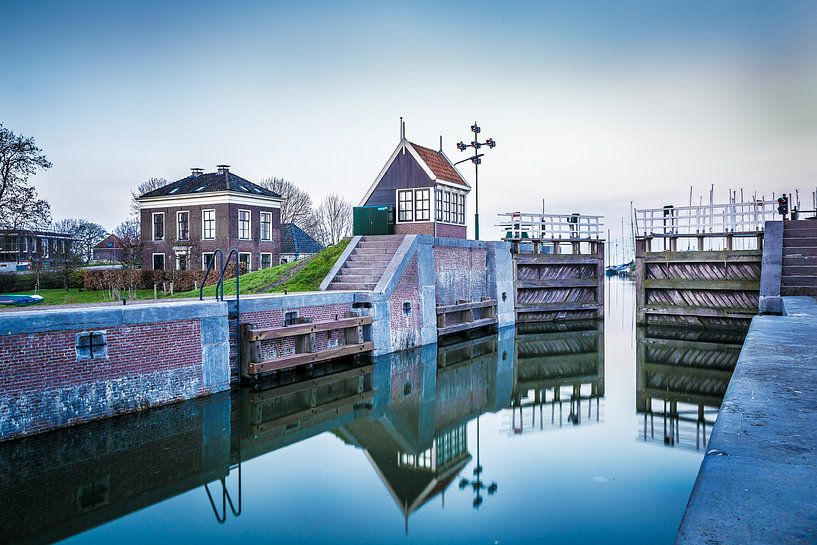 Sea lock at Edam by Chris Snoek