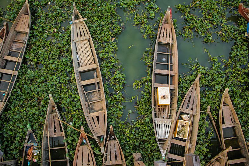 Traditional fishing boats in Myanmar by Jesper Boot