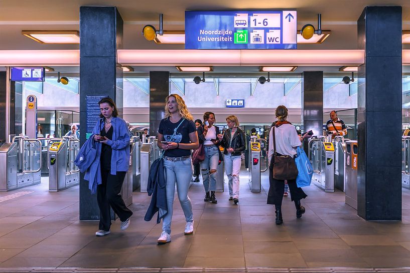 Travel Time by Wil Crooymans