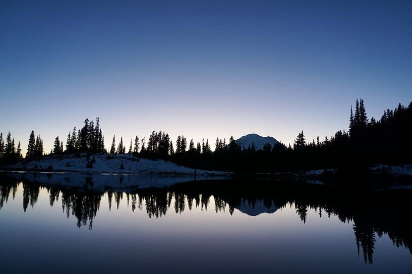 Mount Rainier 2 by Jan-Thijs Menger