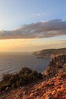 Zonsondergang aan de kust van het Griekse eiland Zakynthos