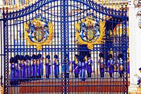 Buckingham Palace: changing of the guard 0