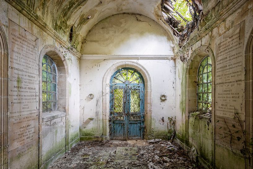 Église abandonnée par Gentleman of Decay