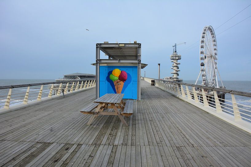 Quai de Scheveningen avec grande roue par My Footprints