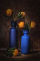 Nature morte avec du bleu et de l'orange