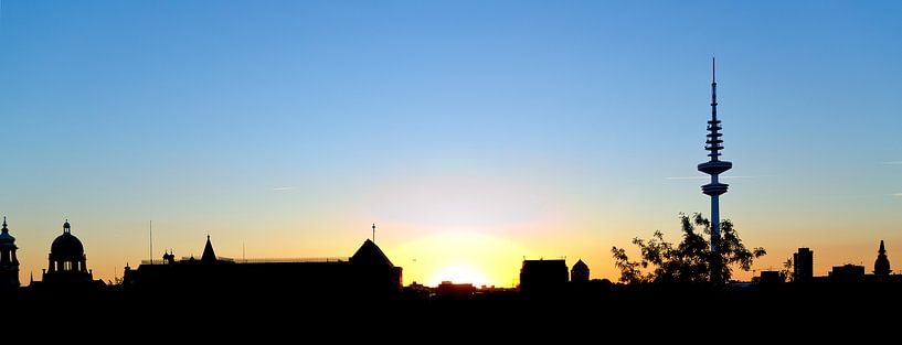 Coucher de soleil à Hambourg par Leopold Brix