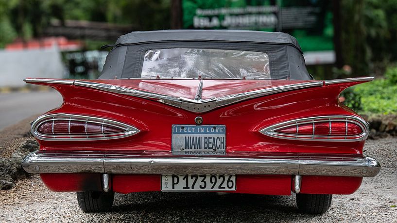1959 Chevrolet Impala Convertible. by Joes van Asten