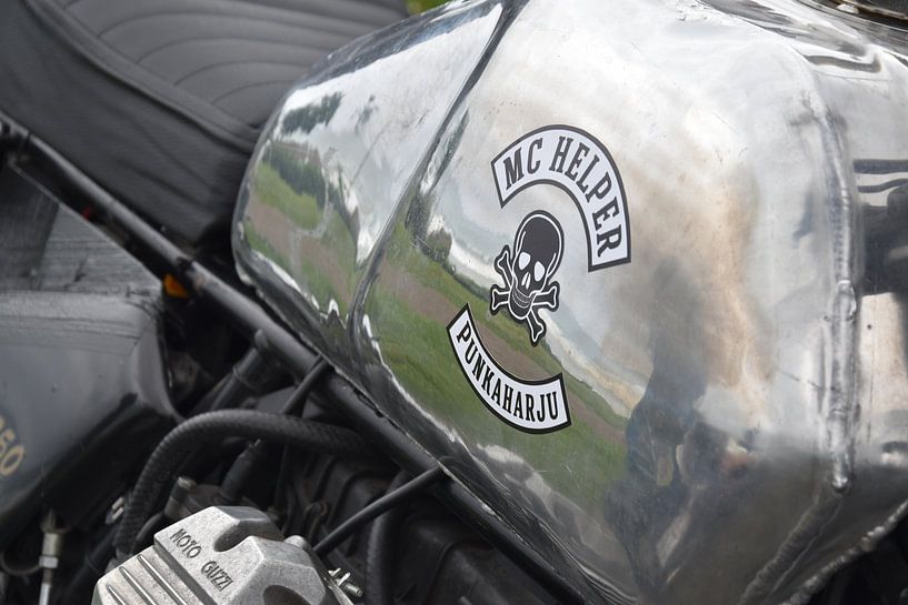 Räder und Wellen in Biaritz von Jan Radstake