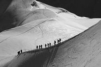 Les grimpeurs de l'Aiguille du Midi