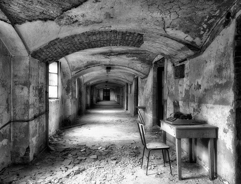 Office 2 by Kirsten Scholten