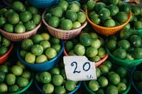 Panier de limes, 20 Baht
