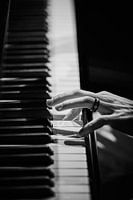 Die Hände eines Pianisten