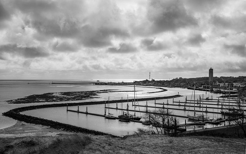 West-Terschelling: dramatic skies by Erik Brons