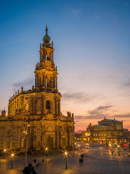 Dresden - Dresdner Hofkirche beim Sonnenuntergang von t.ART