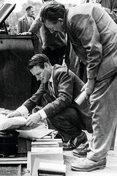 Des hommes sur la place Waterloo dans les années 60 par PIX STREET PHOTOGRAPHY