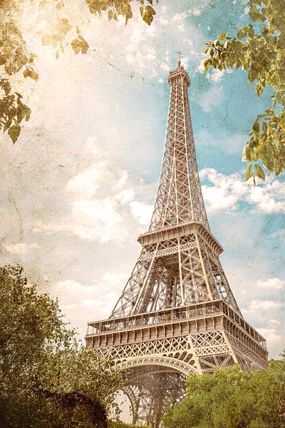La Tour Eiffel - l'emblème de Paris en été par Günter Albers