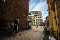 Groningen hinter der Mauer mit Blick auf das Groninger Forum