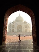 Blick durch das Taj Mahal