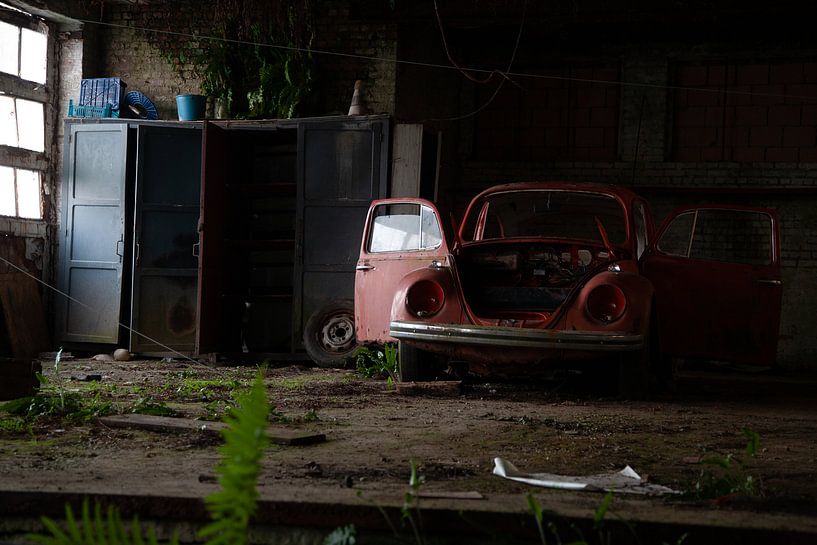 Verlaten VW Kever par Angelo de Bruin