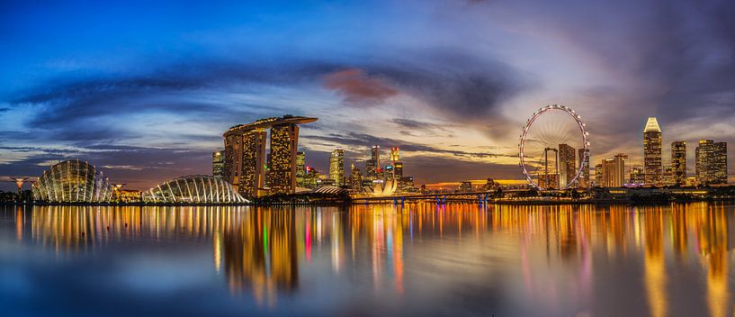 Sunset by the Bay by Zexsen Xie