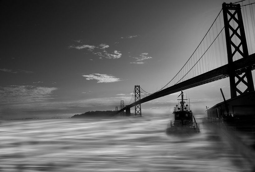 Pont de la baie brumeuse par SuperB Design