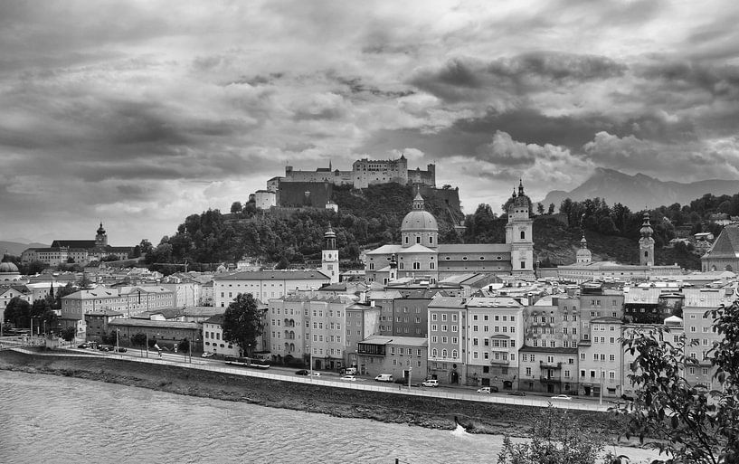 Salzburg skyline by Richard Driessen