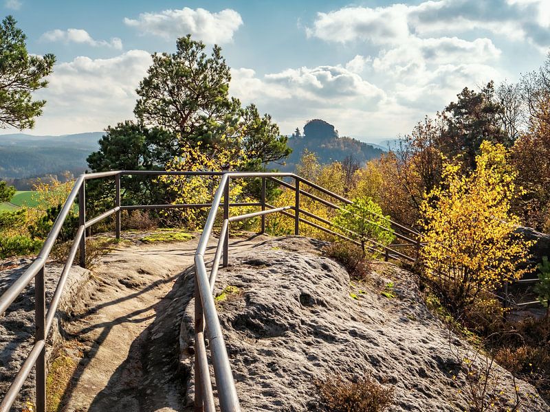 Kaiserkrone, Sächsische Schweiz - Gipfel mit Aussicht zum Zirkelstein von Pixelwerk