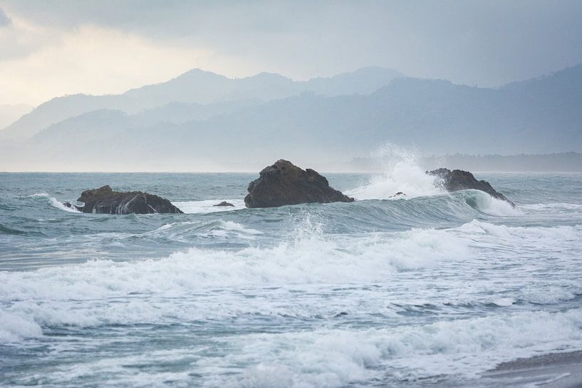 Vagues et rochers par Ronne Vinkx
