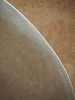 simplicité apaisante arrondi soleil ton sur ton artistique