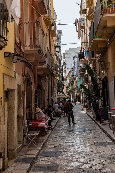 rues étroites par Alex Neumayer