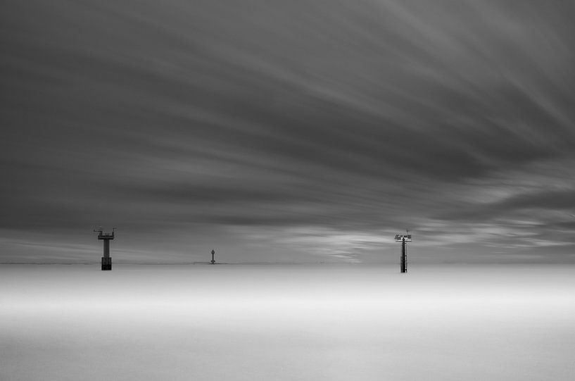 3 Pfähle in der Westerschelde von Jos Pannekoek