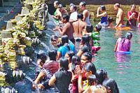 Bali, rituele wassing.