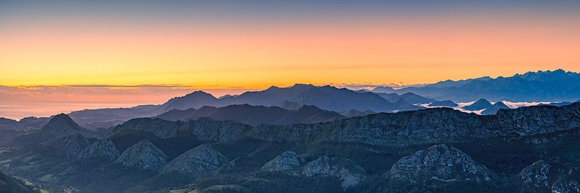 Panorama and sunrise Mirador del Fitu, Asturias, Spain by Henk Meijer Photography