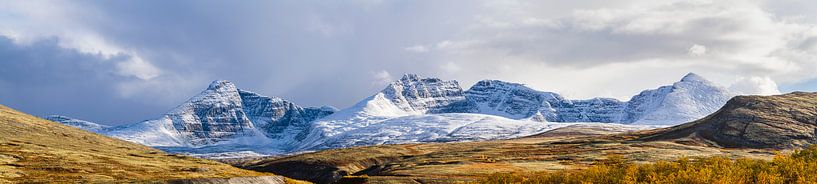 Montagnes enneigées à Rondane par Johan Zwarthoed