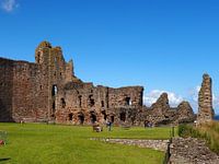 Tantallon Castle seen from the castle courtyard