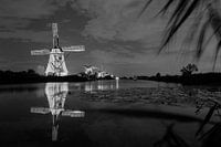 Les moulins emblématiques de Kinderdijk en soirée