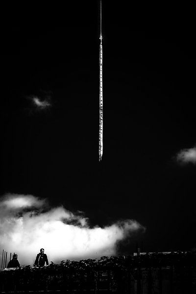 Schwarz Weiss - Silberstreif am Horizont by Holger Debek