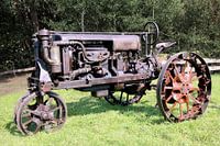 IHC McCormick-Deering Farmall Regular - Rusty tractor from 1930